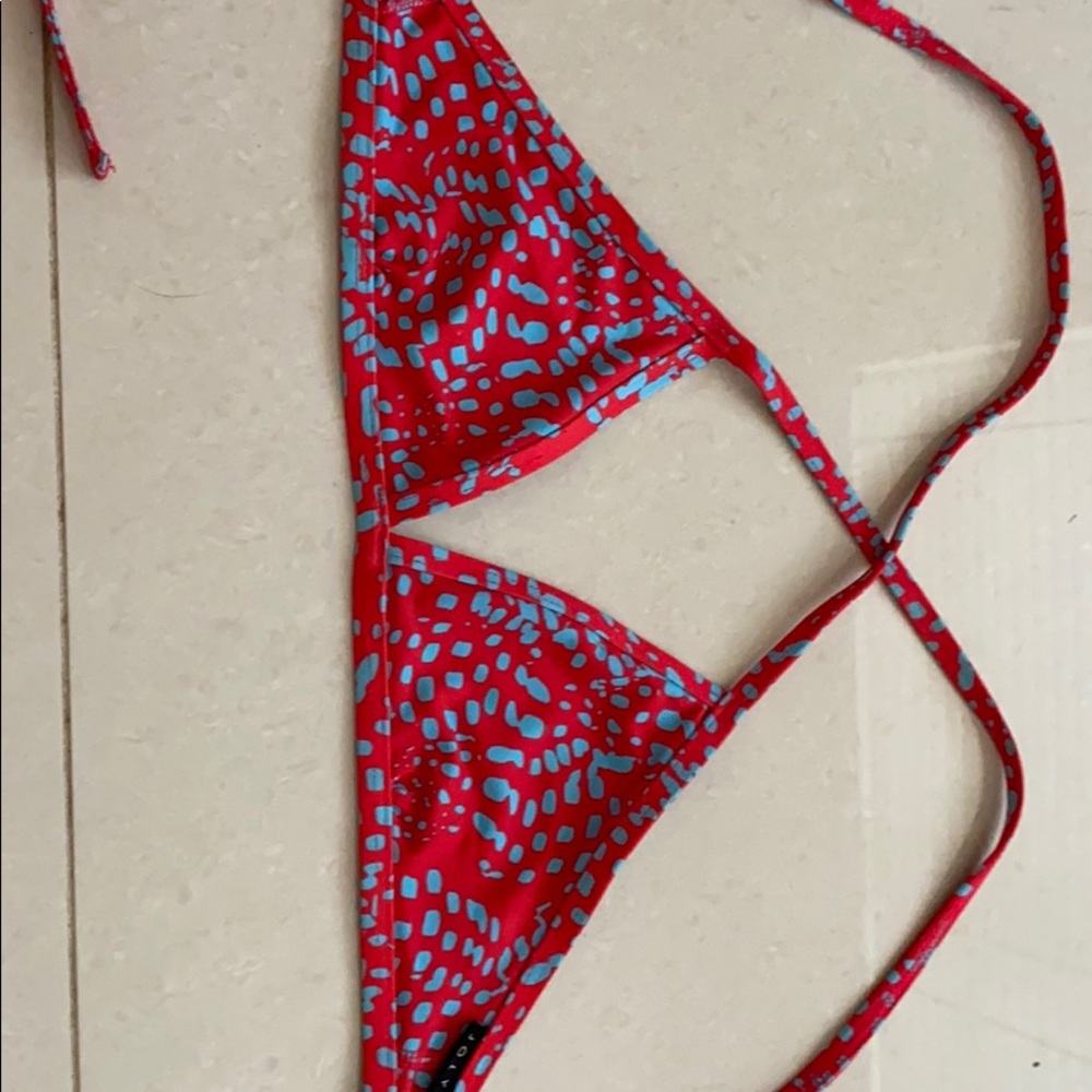 Jolyn Triangle top